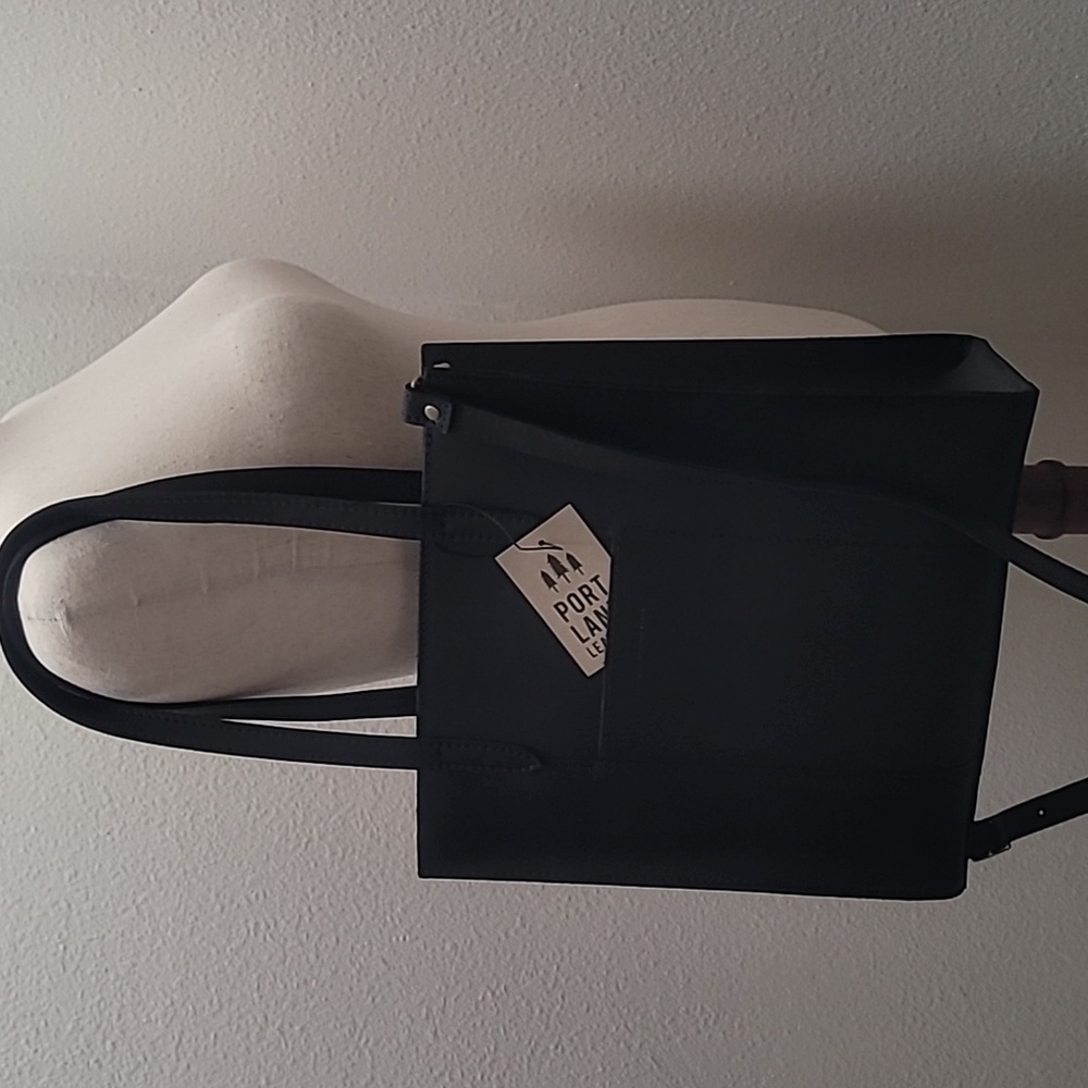 Portland Leather Black Tote - Picture 2 of 8